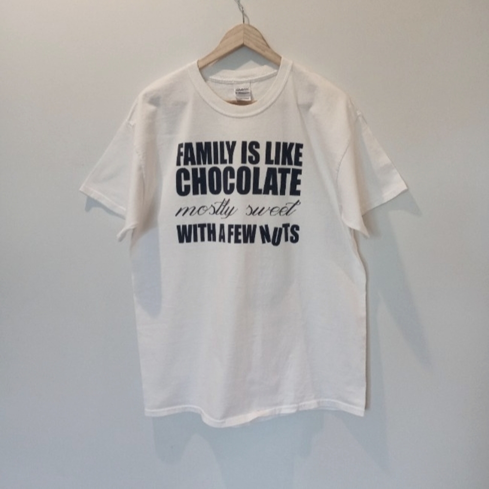 GILDAN GRAPHIC TEE